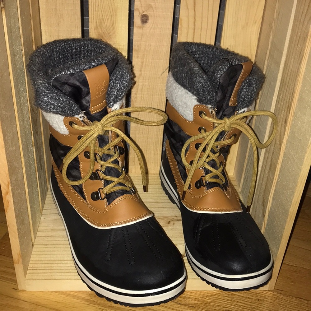 Globalwin NWOT winter boots sz11
